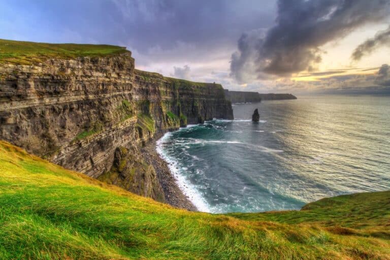 5 Places You Absolutely Need To Visit In Ireland 2024