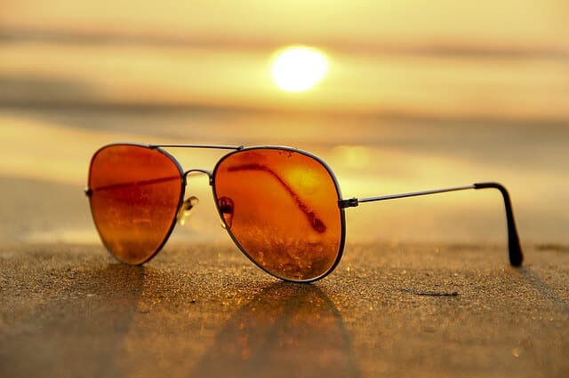 sunglasses, beach vacation, protect your eyes