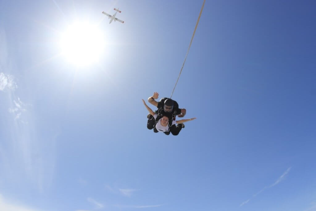 jumping from plane, tandem jump, 