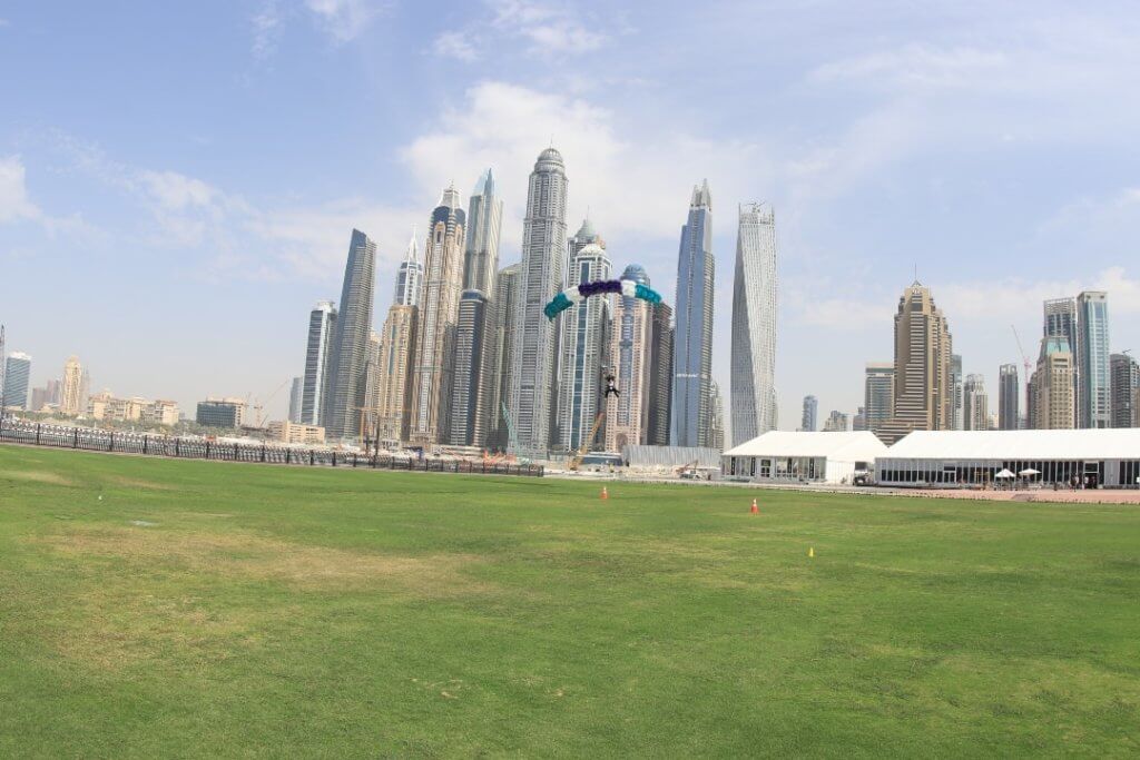 landing, parachute, Dubai Marina, skydiving in UAE