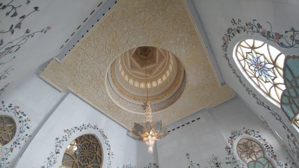 chandelier, amazing design, Sheikh Zayed Grand Mosque 