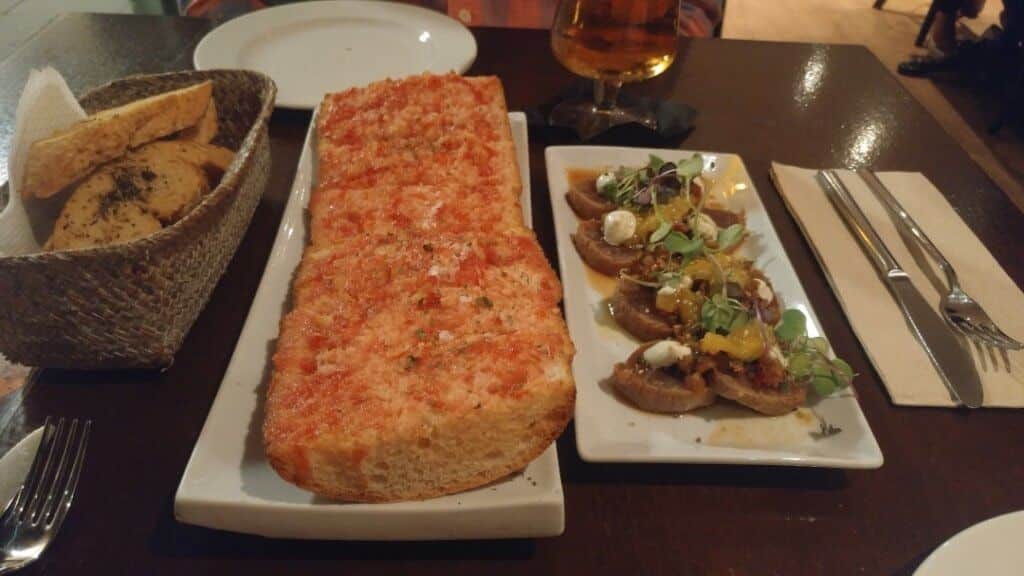 tapas, Spanish food, bread, dinner, restaurant