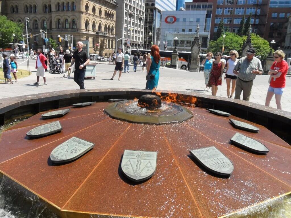 Centennial Flame, fire pit, attraction, one of things you must see in Ottawa, Canada 