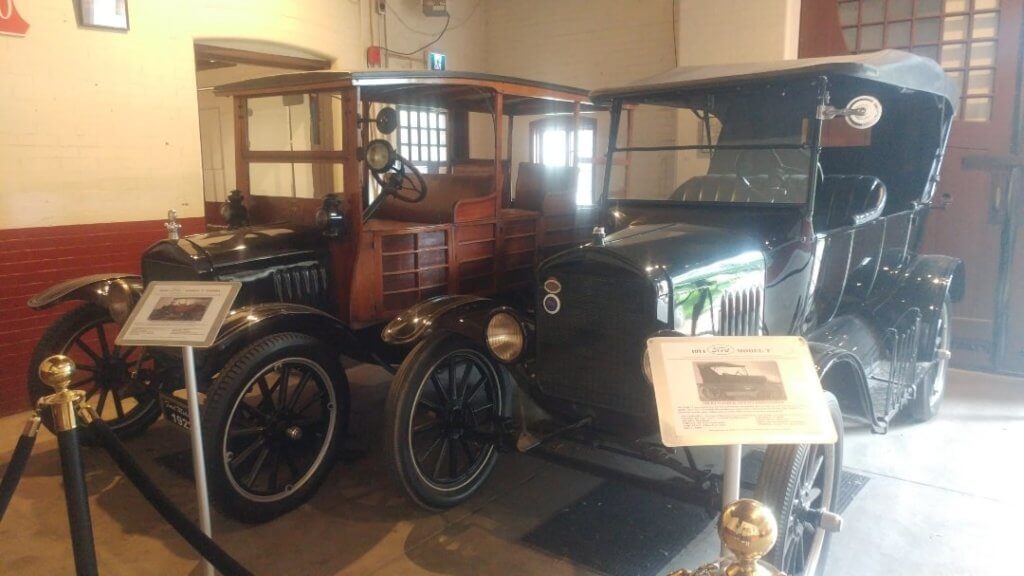 Antique Car Gallery, cars, Casa Loma