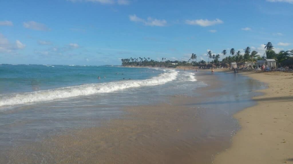 beach, sea, Dominican Republic, is the DR dangerous