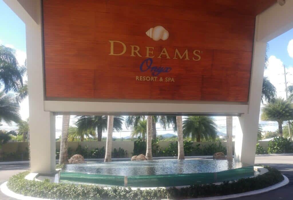 Review of Dreams Onyx Punta Cana Resort & Spa, all inclusive resort