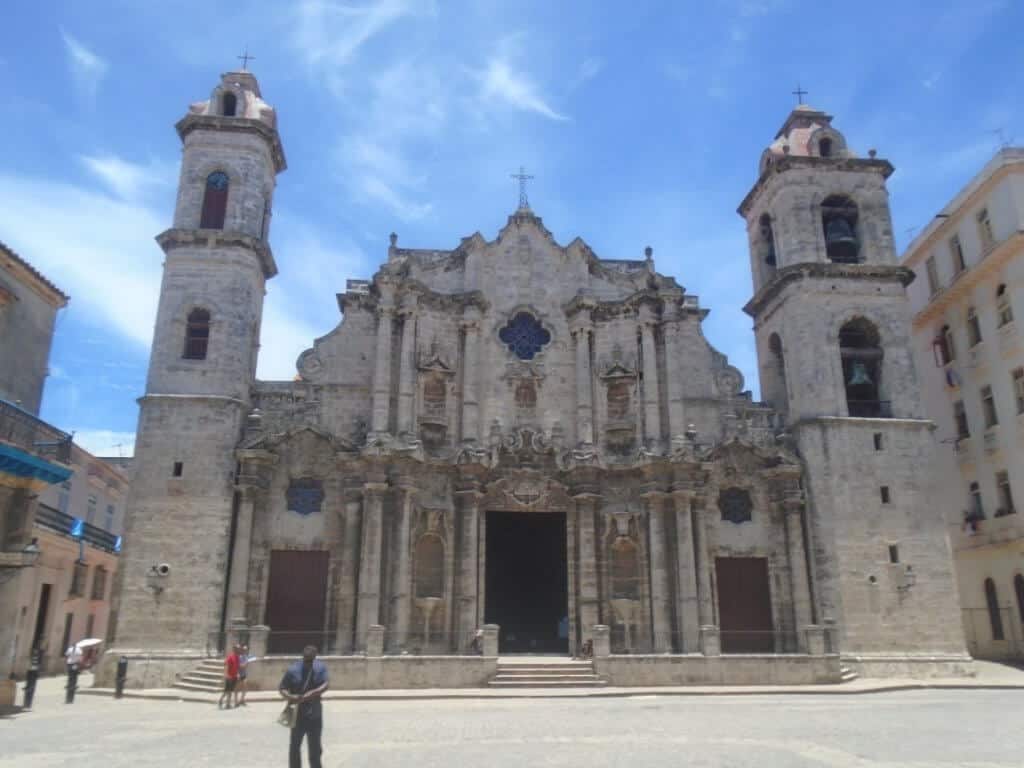 Havana, Cuba, excursion, cathedral, Places to visit in the Caribbean