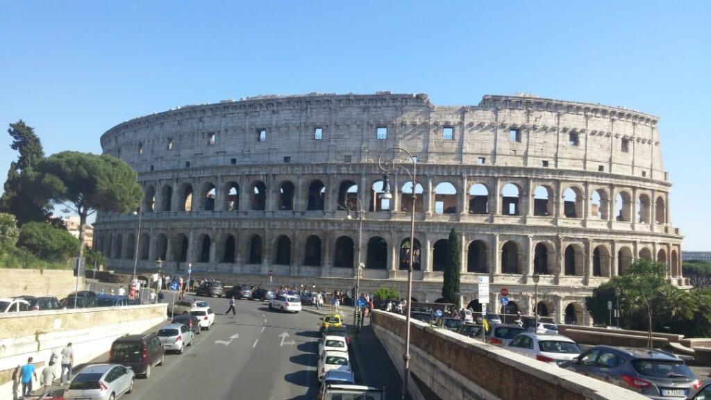 The Roman Colosseum is one of the things you must see in Rome 