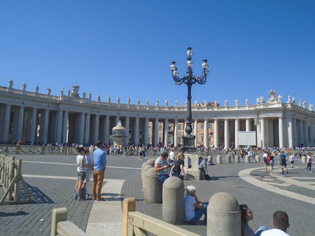 St. Peter's Square, Vatican, Vatican City, What to do in Vatican City 