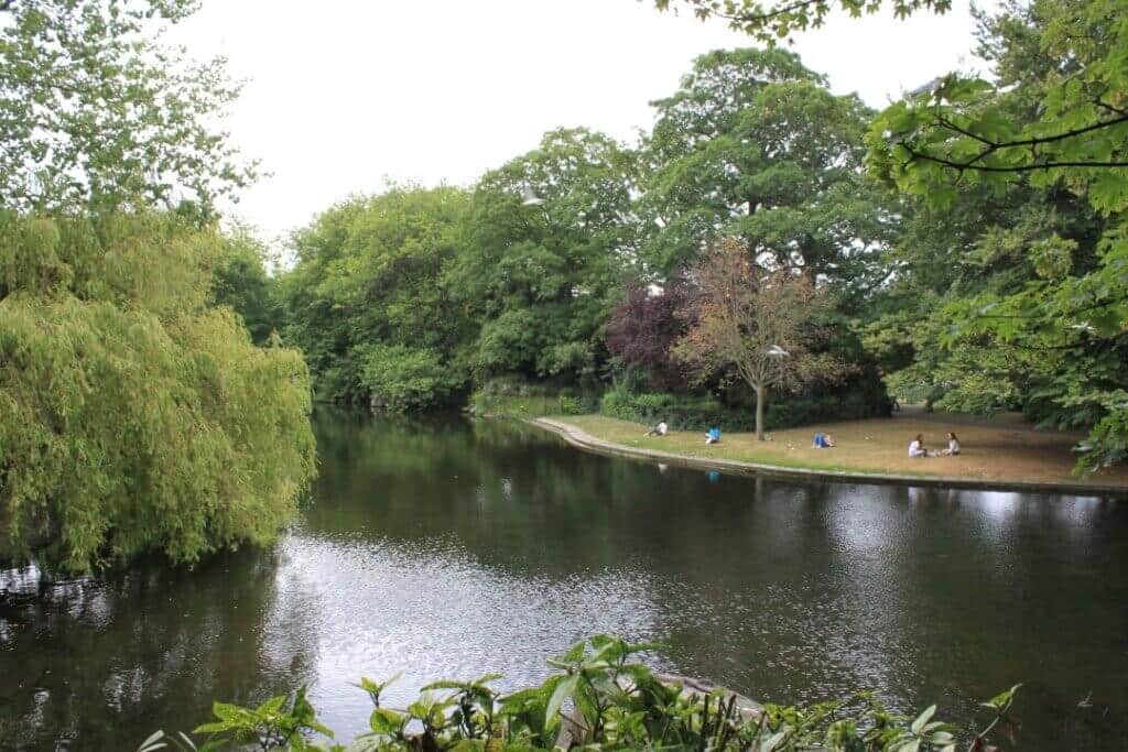 St Stephen's Green park in Dublin, Places to visit in Dublin