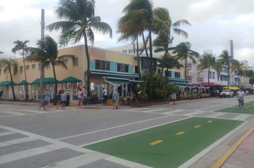 Ocean Drive, South Beach, Fun things to do in Miami for adults