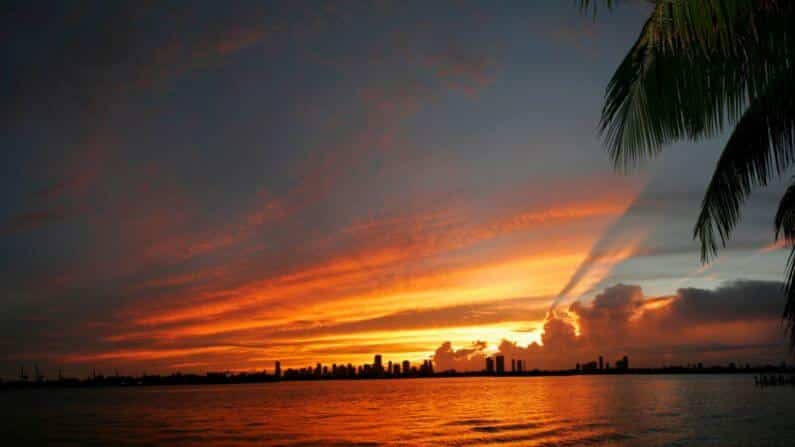 Watch the sunset from the beach, Fun things to do in Miami for adults, adult things to do in Miami