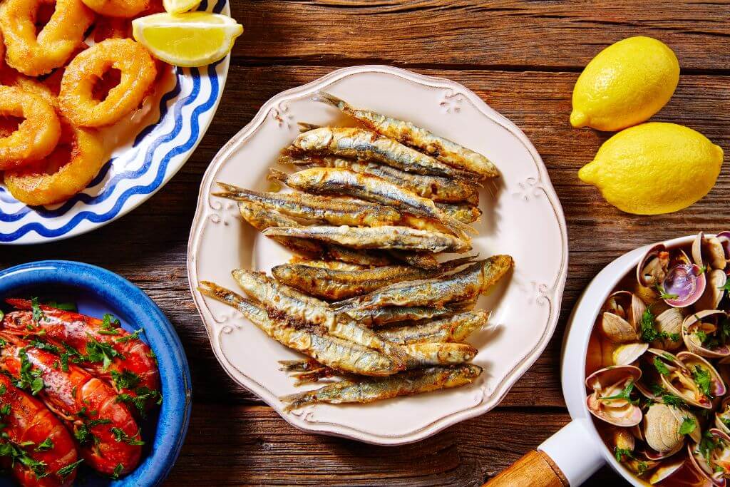 anchovies, seafood, fish, tapas, Foods & drinks to try in Spain, Spain foods and drinks