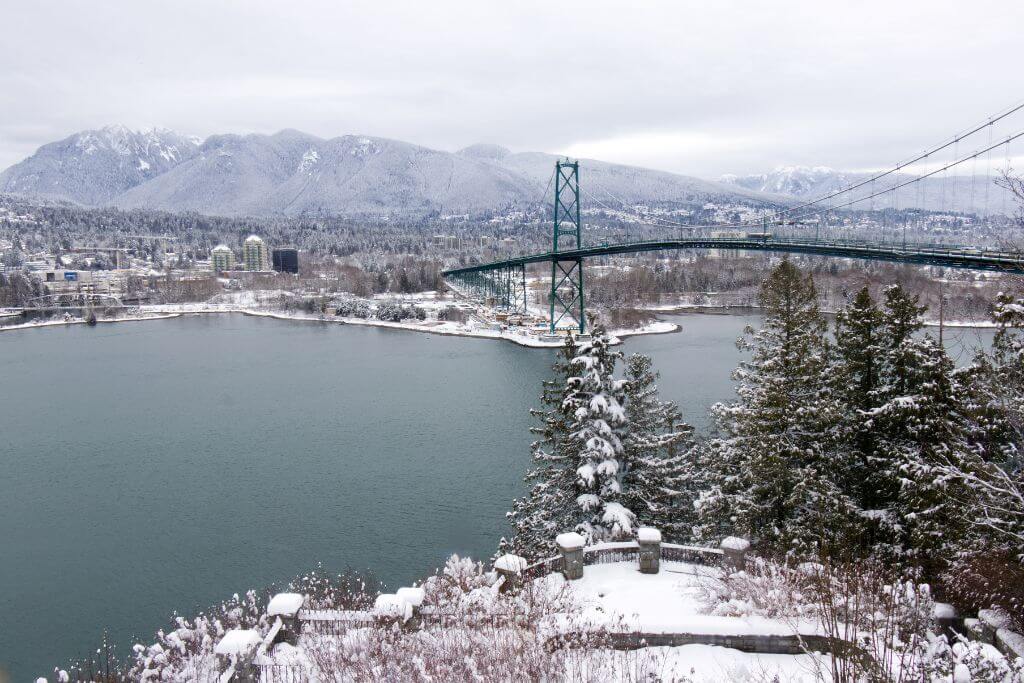 Prospect Point Lookout in the winter, Lions Gate Bridge, Stanley Park attractions