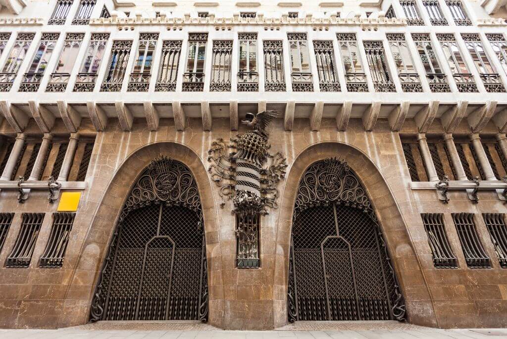 The entrance to Palau Güell, La Rambla, Barcelona attractions 