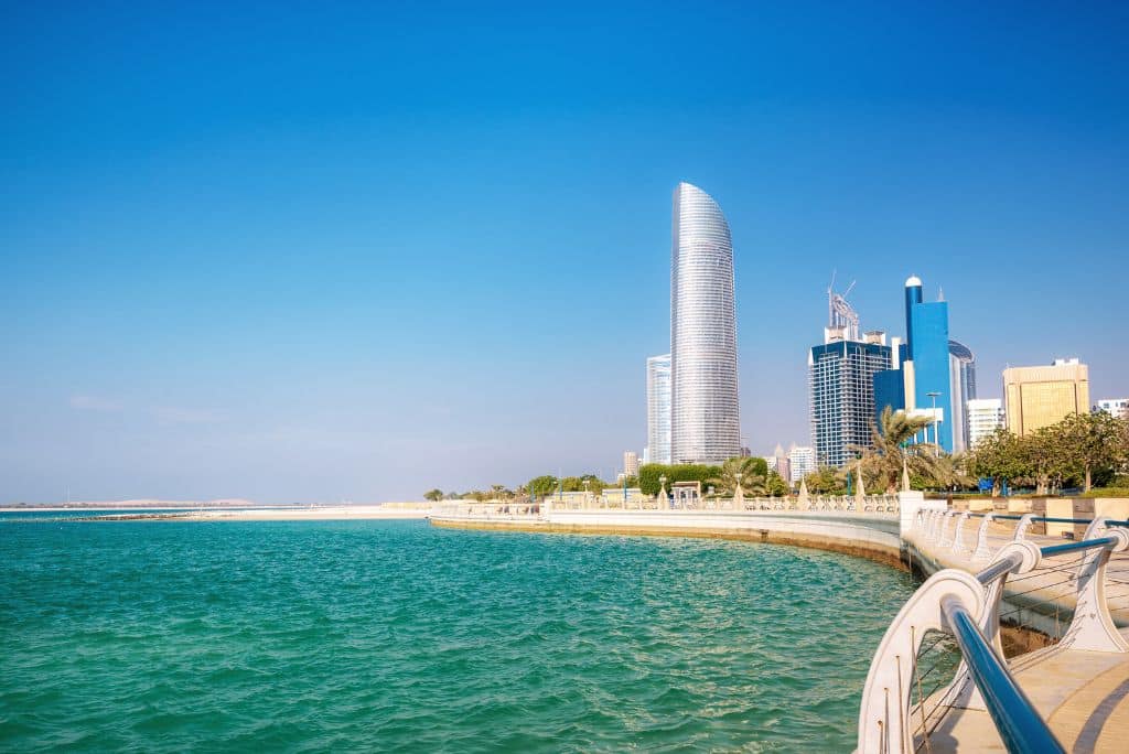 Abu Dhabi Corniche, promenade, beach front, Is Abu Dhabi Worth Visiting