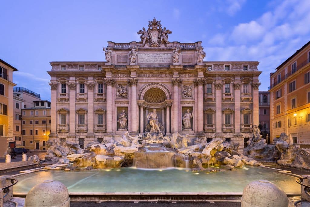 The Trevi Fountain in the evening, hotels in Rome close to the Trevi Fountain 