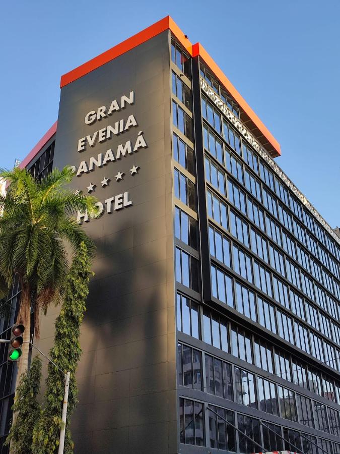 Gran Evenia Panamá Hotel, hotel building in Panama City, best hotels Panama City, Panama