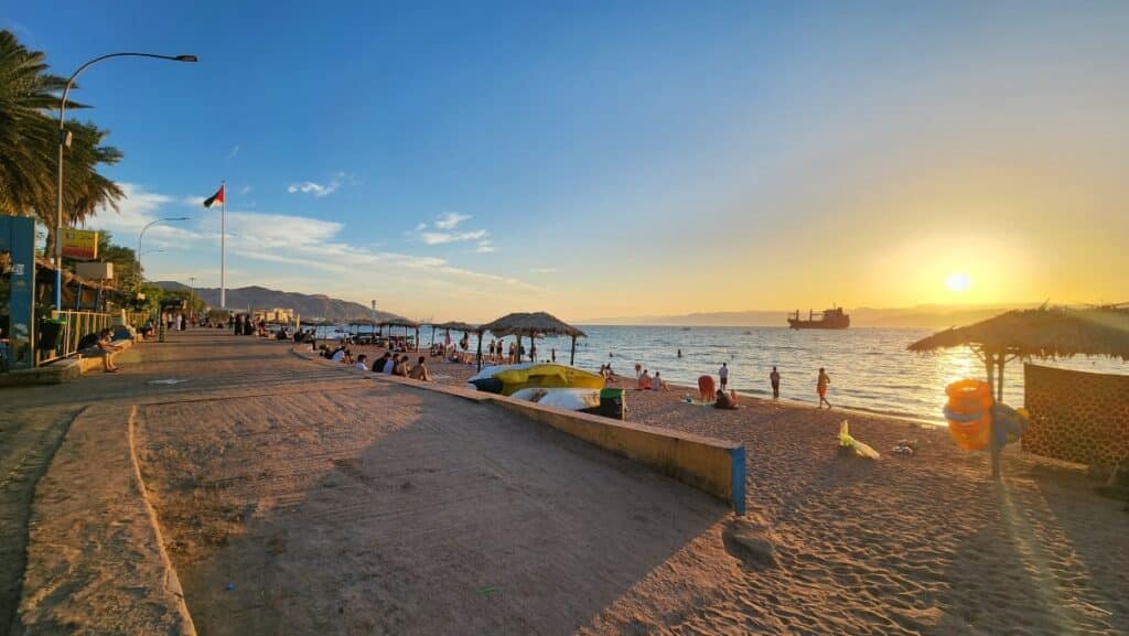 The beach promenade in Aqaba, beach, Red Sea, ship