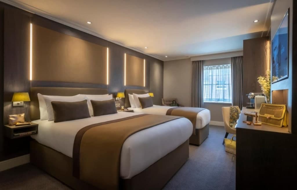 A room in Belvedere Hotel Parnell Square, two beds, places to stay in Dublin