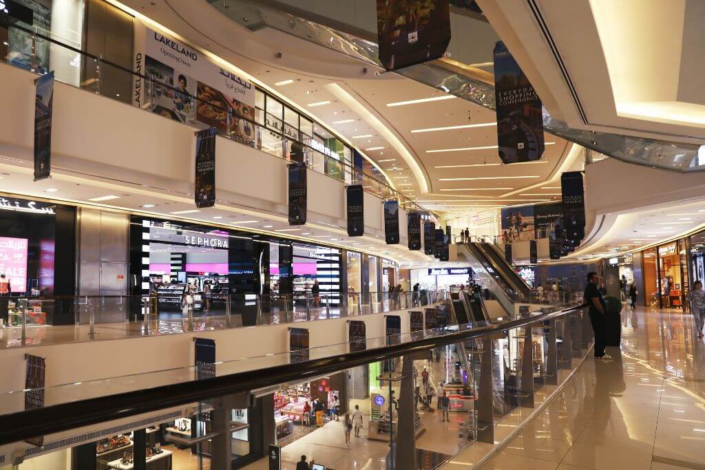 Tons of stores in Dubai Mall, shopping, stores, shops