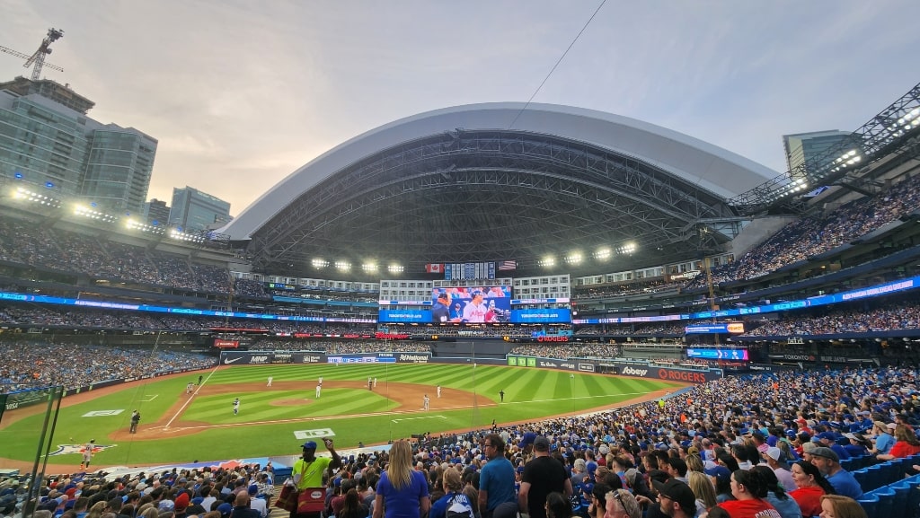 Watching a baseball game at the Rogers Center, Toronto activities, sports events 