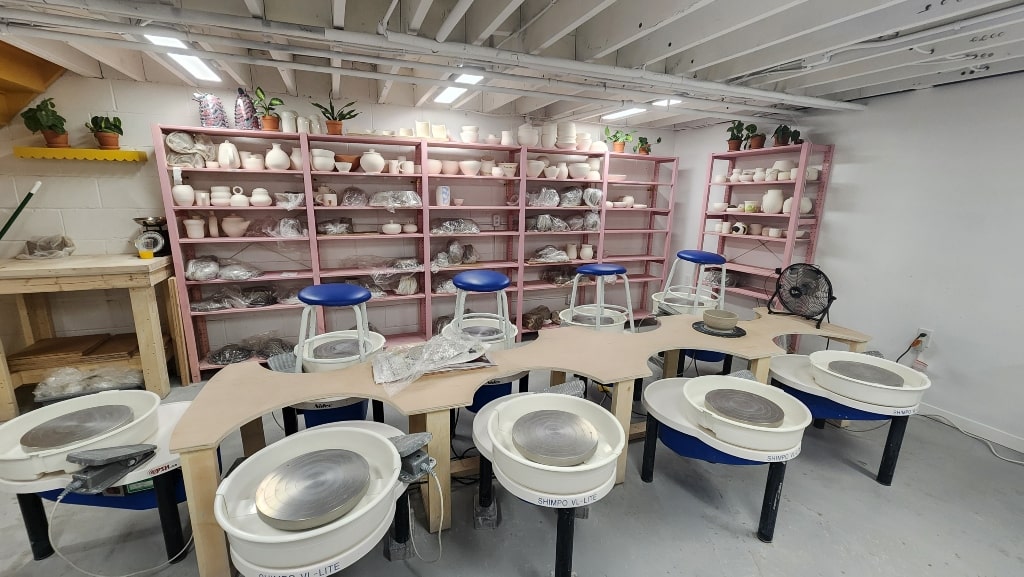 Pottery studio, clay making, clay workshop