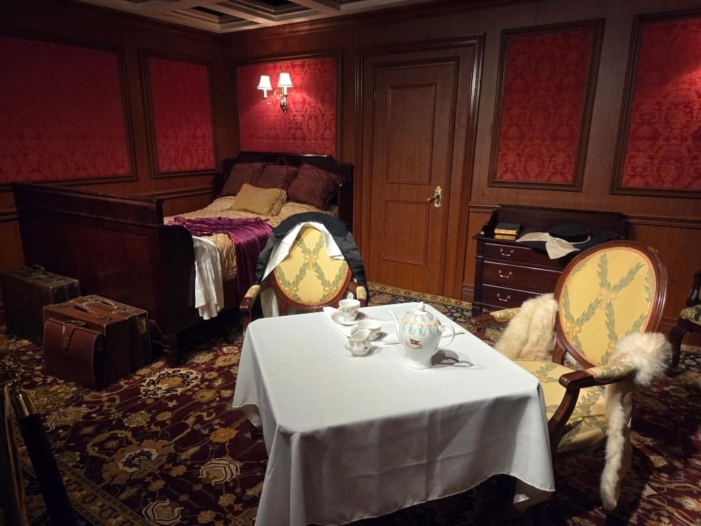 First class cabin on the Titanic, Titanic: The Artifact Exhibition