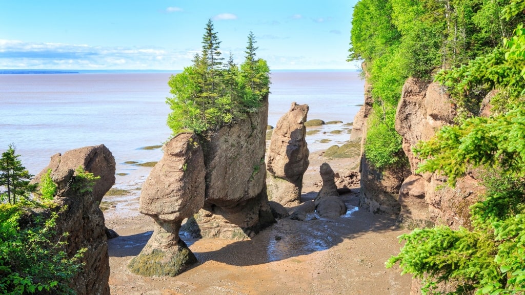 Hopewell Rocks Provincial Park, New Brunswick, rock formations 