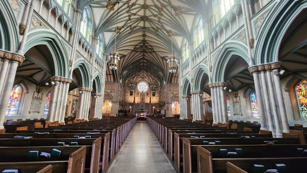 Inside St. Dunstan's Basilica, church, Is Charlottetown worth visiting