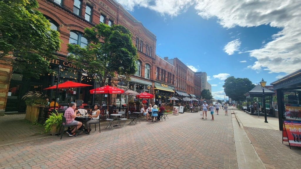 Victoria Row, street, Charlottetown