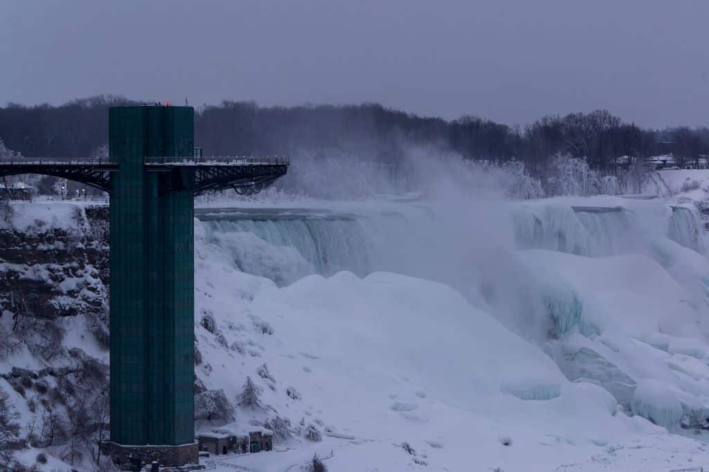 Viewing platform on the American side, frozen water