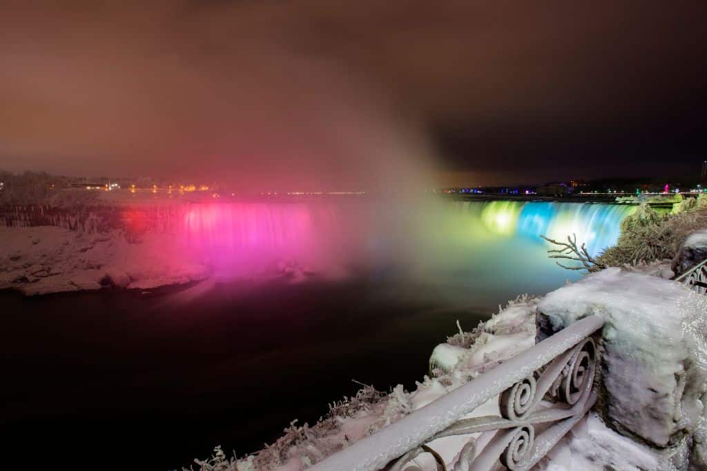 Illuminations in Niagara Falls, lights