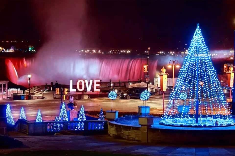 Winter Festival Of Lights Niagara Falls, winter activity in Niagara Falls 