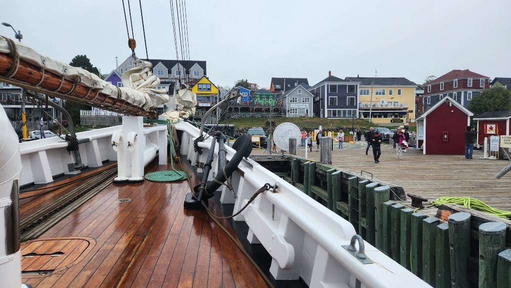 View towards the waterfront houses from the Bluenose II ship