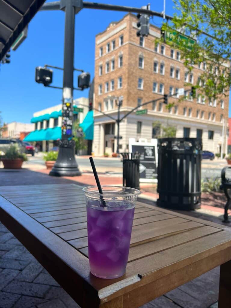 DeLand, Florida, cold drink on a table, Best Places To Visit In The USA In December 