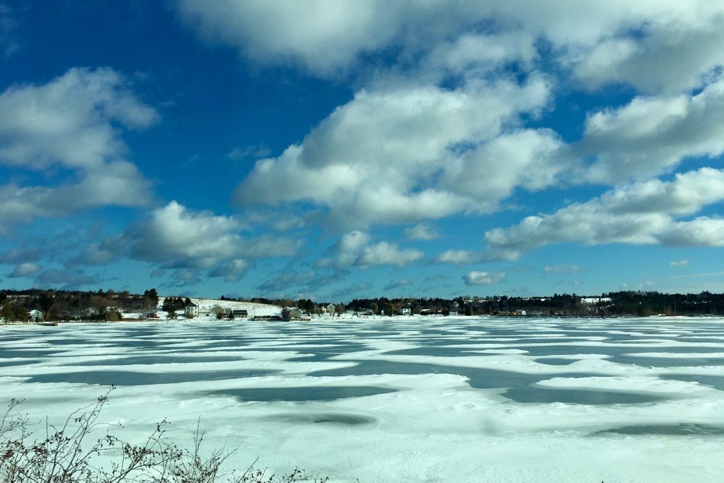 South Cove, Lunenburg Country, winter time 