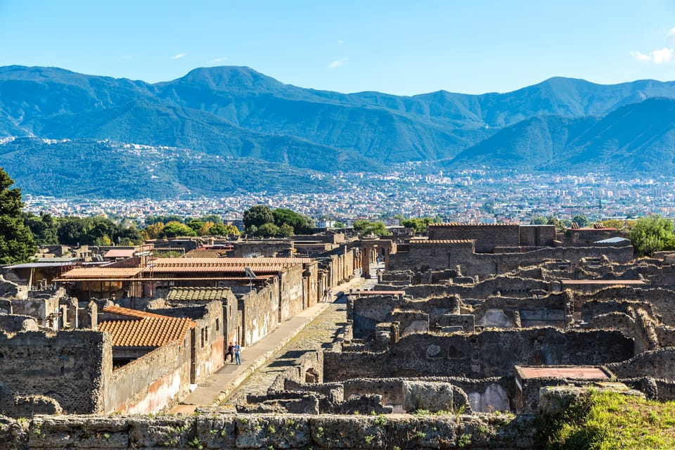 The city of Pompeii, Best Day Trips From Rome To Pompeii