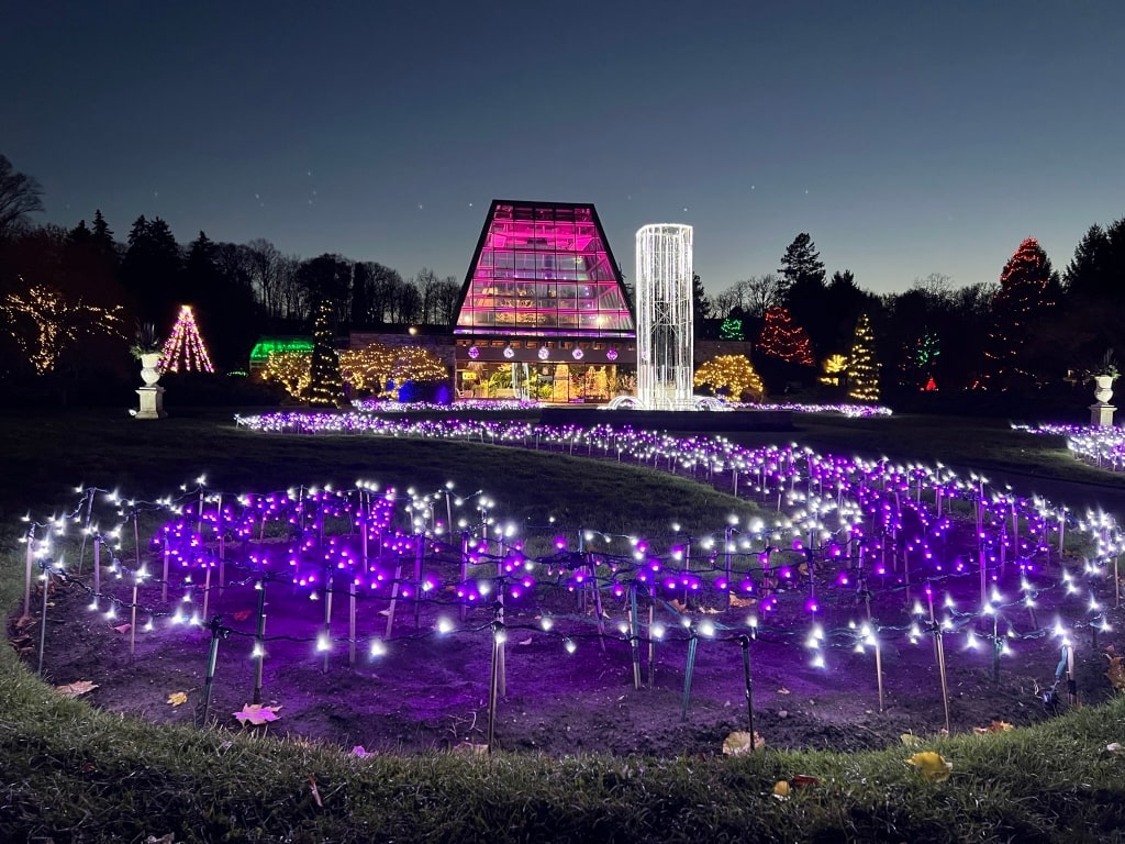 Floral showhouse - Winter Festival Of Lights, Niagara Falls