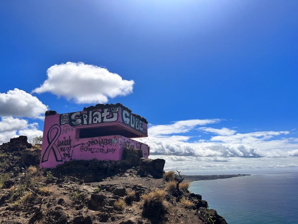 Pink Pillbox Hike, Oahu, Hawaii, hiking, Best Places To Visit In The USA In December