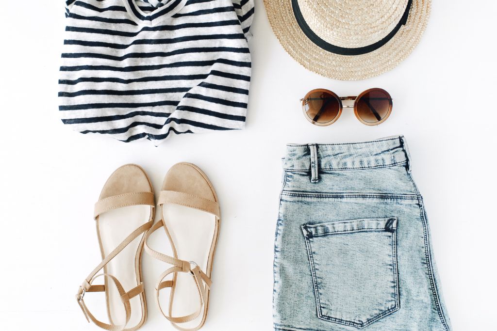 Carry-On Only: How to Travel Light Without Sacrificing Style or Comfort