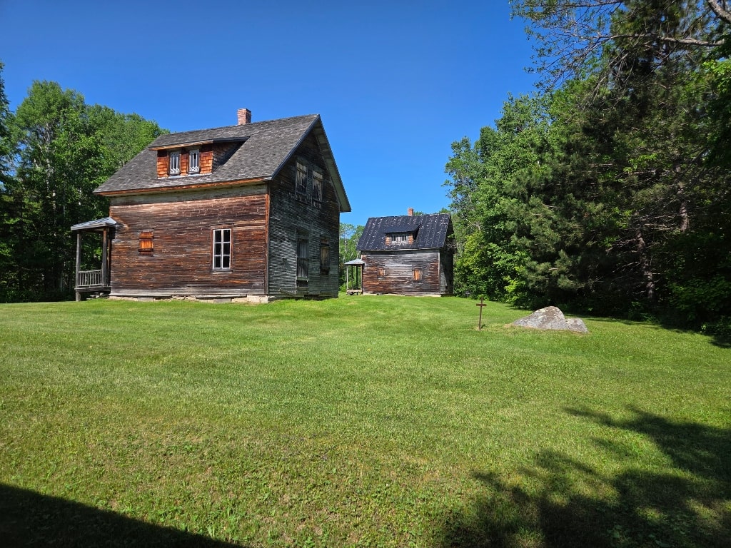 Some of the abandoned houses at Val‑Jalbert