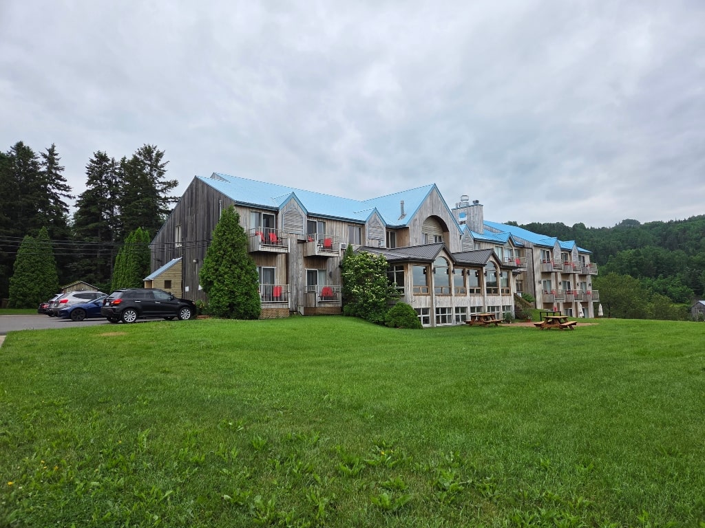 BATTURES Hotel Fjord Saguenay, Is The Saguenay-Lac-Saint-Jean Region Of Quebec Worth Visiting?
