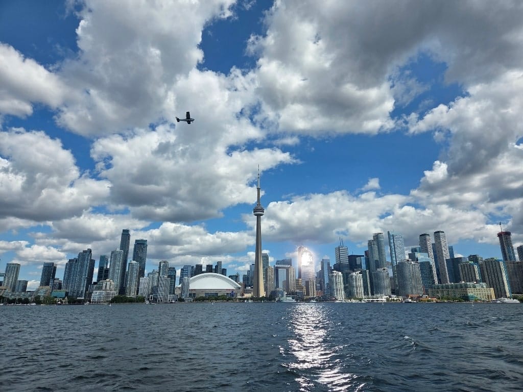 Toronto skyline from the island ferry, CN Tower