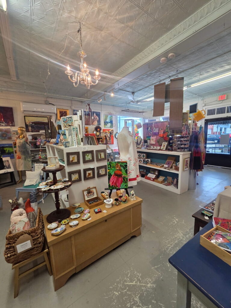 Is Ashland, Worth Visiting?, gifts, handmade products