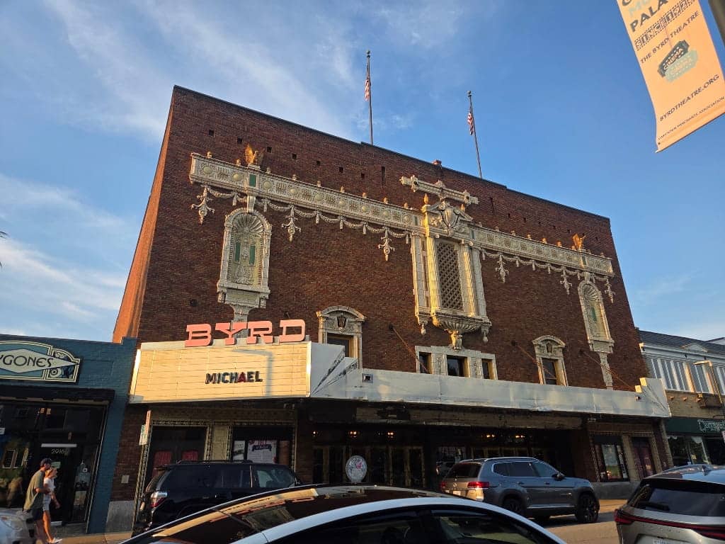 The Byrd Theatre in Carytown, Things To Do In Richmond Virginia For Adults