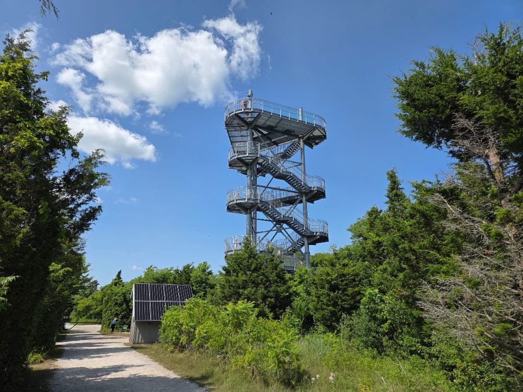The Tip Observation Tower, metal viewing tower
