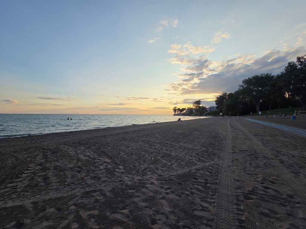 Colchester Beach and Harbour, sunset, 3-Day Windsor-Essex Itinerary