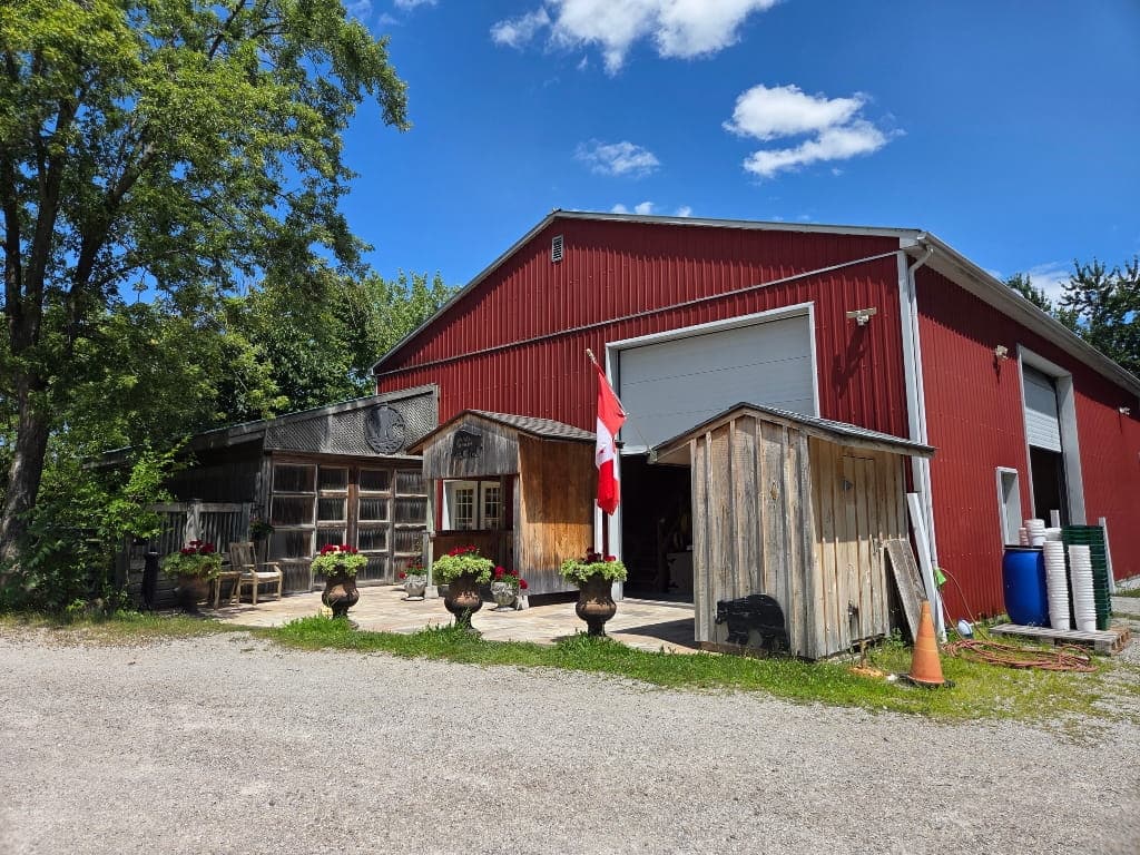 Black Bear Farms Of Ontario Estate Winery