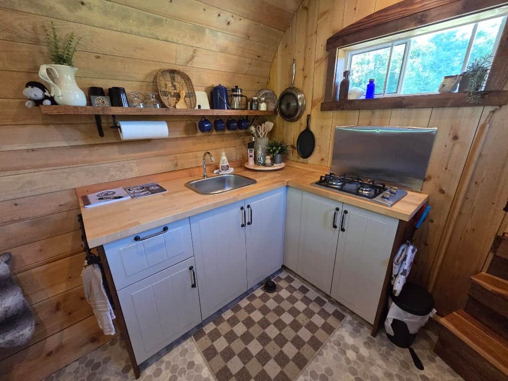 The kitchen area, sink, cupboards, The Black Sheep Wagon Review